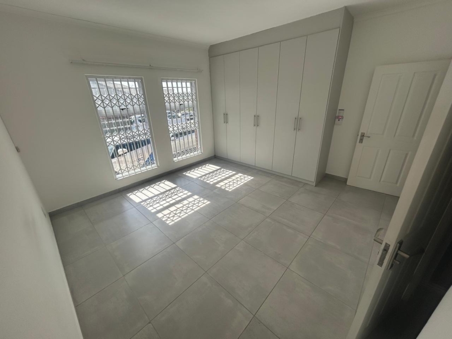 2 Bedroom Property for Sale in Beacon Bay Eastern Cape